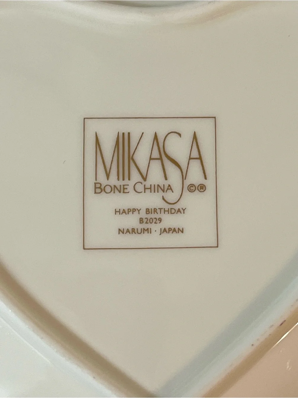 Mikasa Bone China Heart Shaped Plate 'Happy Birthday' Floral Pastels Japan 6 in